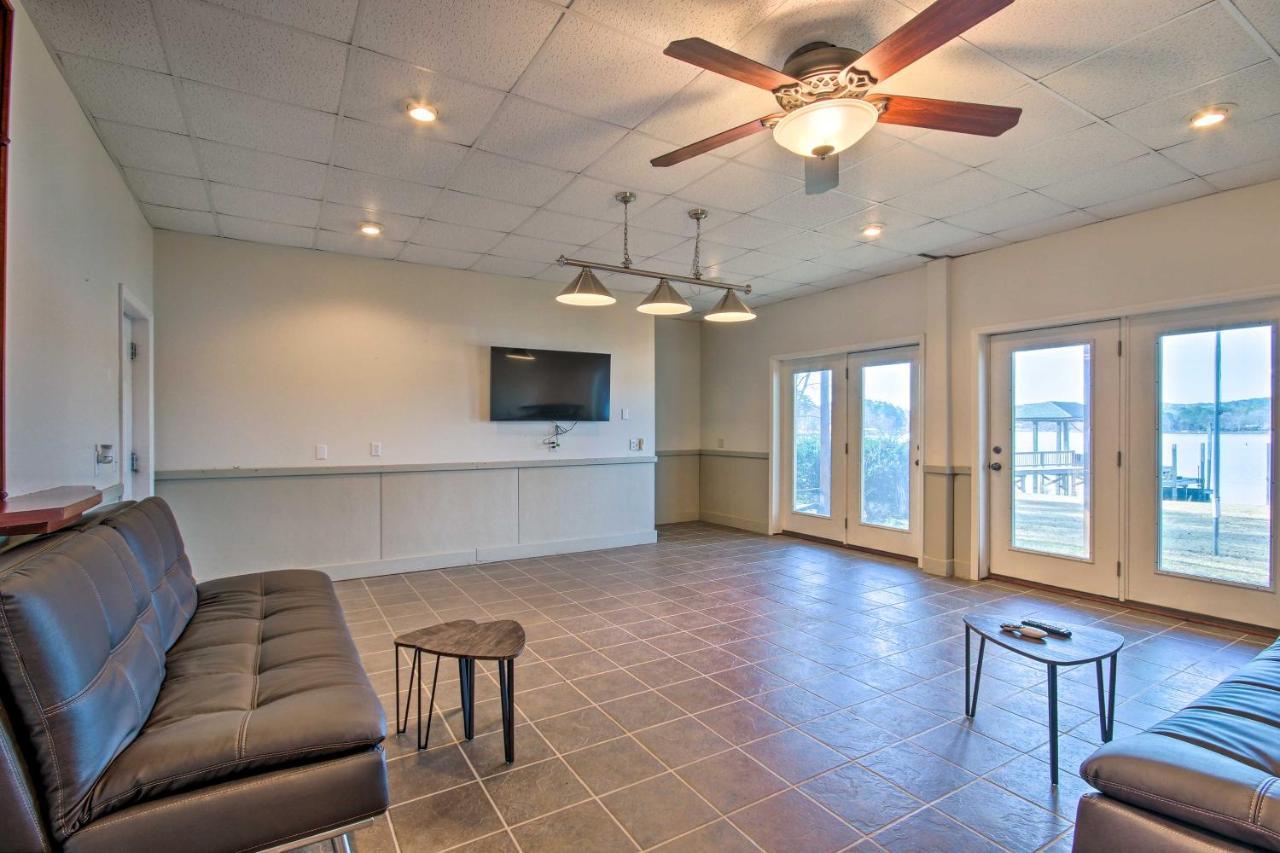 Dreamy Ridgeway Home With Grill On Lake Wateree! Winnsboro エクステリア 写真